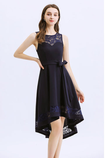 Vestido assimétrico azul marinho